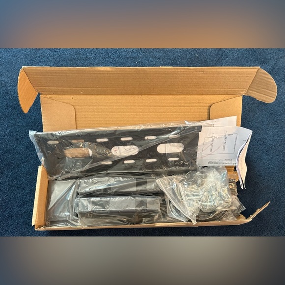 Flat Panel Tv Wall Mount 40"-75" 165 LBS Easy & Fast Installation VESA - Picture 5 of 5